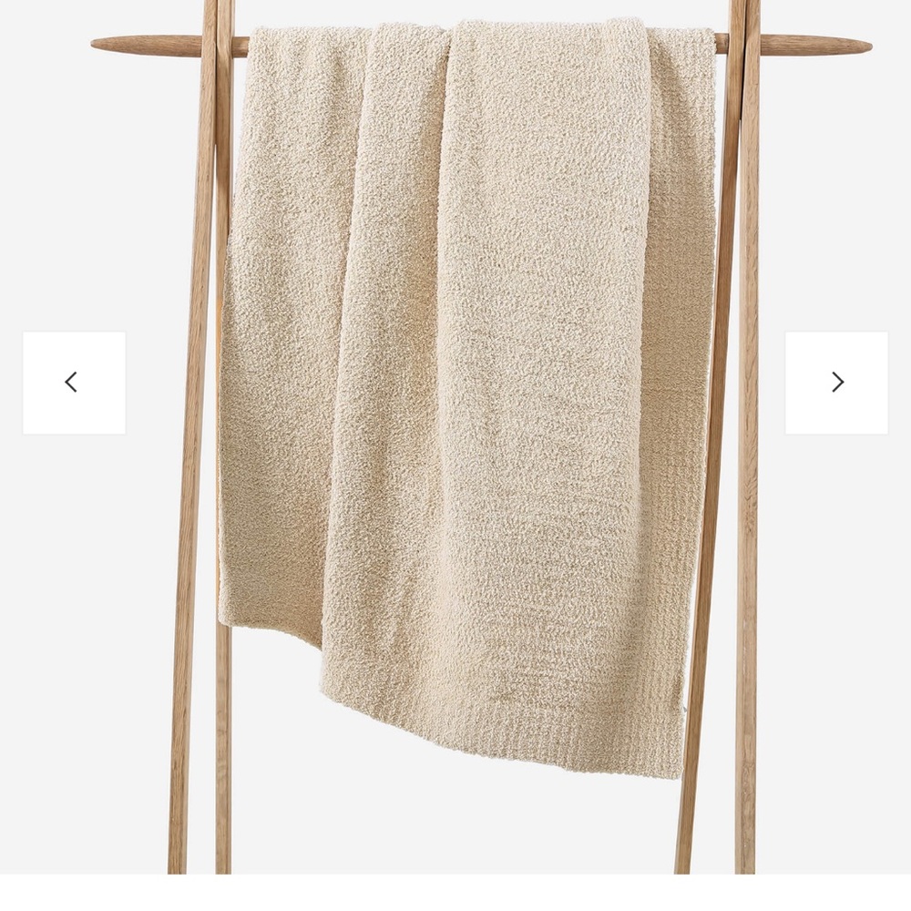 Sunday Citizen snug lap throw - buttercream